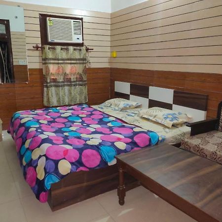 Arjun Guest House Патханкот Экстерьер фото