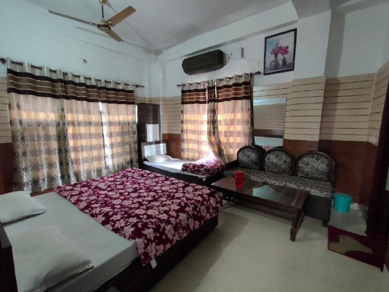 Arjun Guest House Патханкот Экстерьер фото